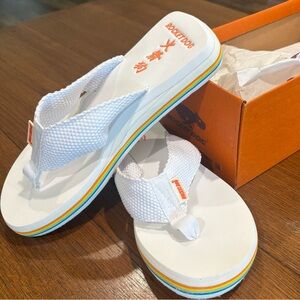 Rocket Dog White Rainbow Platform Flip Flop Sandals Women’s Size 10